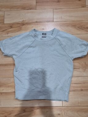 GAP Women's Size XS Light Green Short Sleeve Sweatshirt